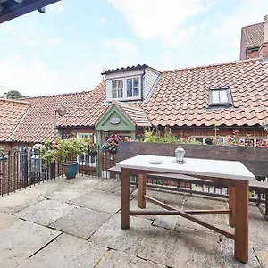  Holiday home Abbey View United Kingdom